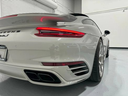 Used 2019 Porsche 911 Turbo S image 17