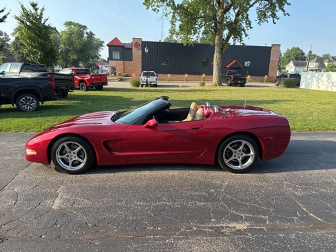Used 2004 Chevrolet Corvette Convertible w/ Preferred Equipment Group image 18