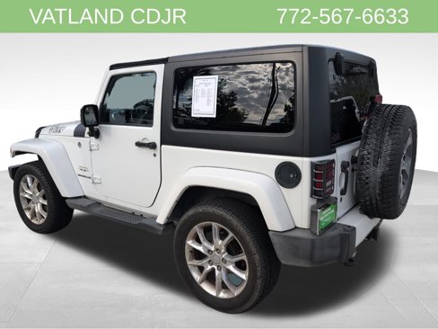 Certified 2016 Jeep Wrangler Sahara w/ Connectivity Group image 6