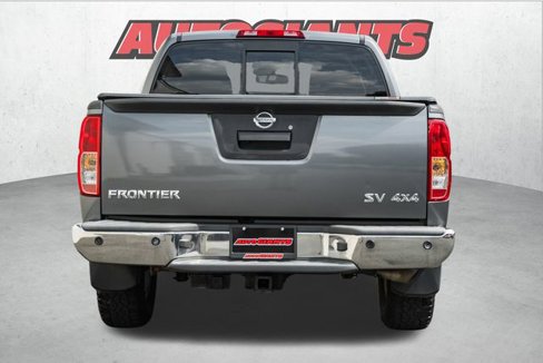 Used 2017 Nissan Frontier SV w/ SV Value Truck Package image 8