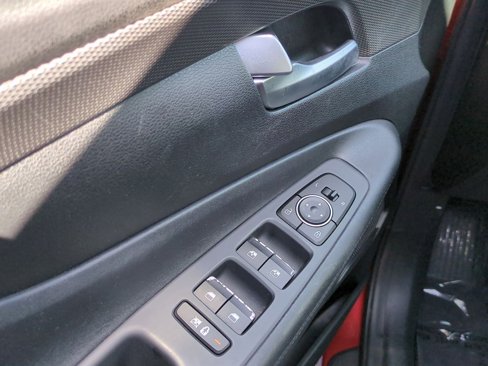 Used 2019 Hyundai Santa Fe SEL image 13