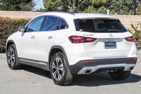 Certified 2025 Mercedes-Benz GLA 250 image 6