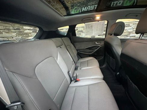 Used 2018 Hyundai Santa Fe Sport w/ 2.0T Ultimate Tech Package 05 image 33