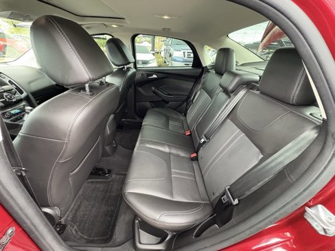 Used 2014 Ford Focus Titanium image 30