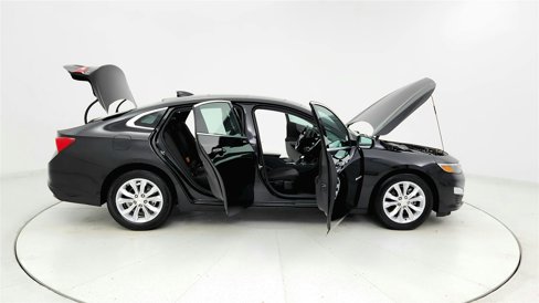 Used 2023 Chevrolet Malibu LT image 11