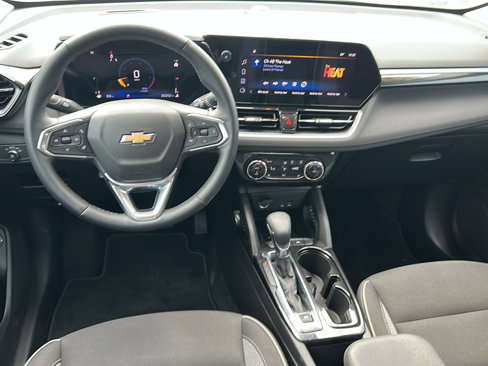 Used 2024 Chevrolet TrailBlazer LT w/ Convenience Package image 20