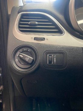 Used 2017 Dodge Journey SXT w/ Comfort/Convenience Group image 23