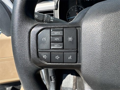 Used 2023 Ford F150 XLT image 18