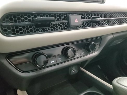 New 2025 Honda HR-V LX image 25
