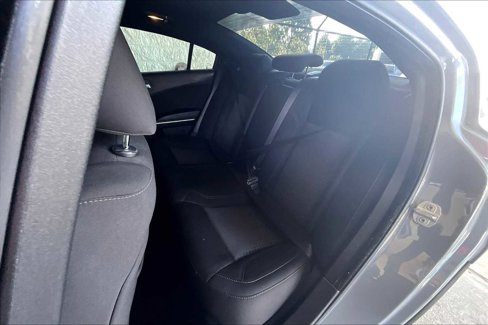 Used 2022 Dodge Charger SXT w/ Cold Weather Package image 18