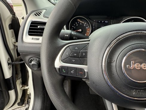 Used 2019 Jeep Compass Sport image 24