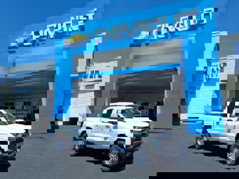 New 2025 Chevrolet Colorado W/T image 1