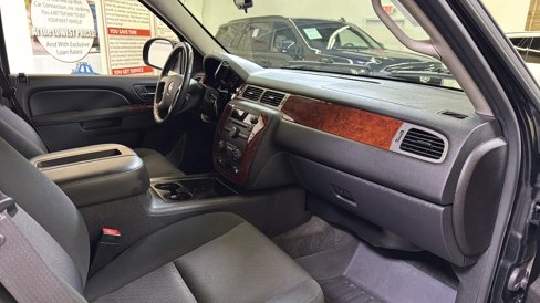 Used 2011 Chevrolet Tahoe LS image 16