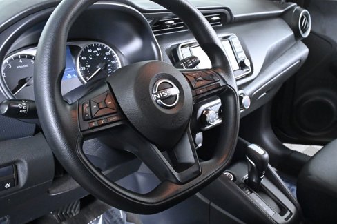 Certified 2024 Nissan Kicks S image 13