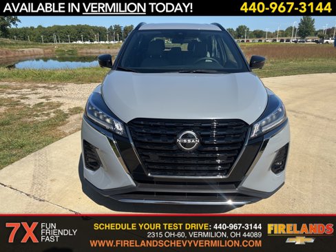 Used 2023 Nissan Kicks SR w/ SR Premium Package image 8