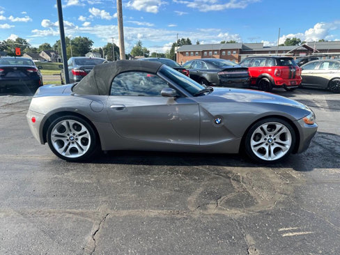 Used 2003 BMW Z4 3.0i image 19