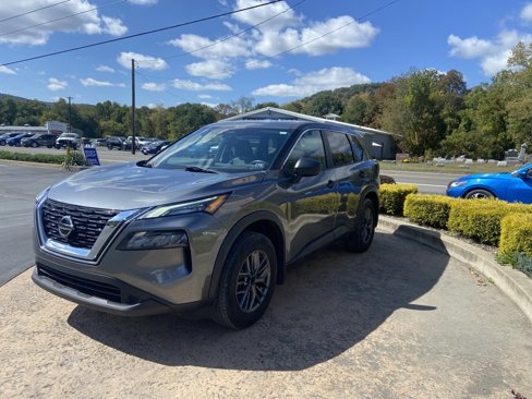 Used 2021 Nissan Rogue S image 3