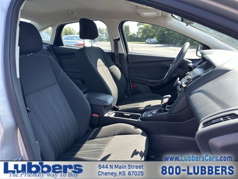 Used 2018 Ford Focus SE image 19