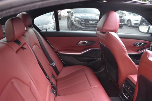 Used 2022 BMW 330i Sedan w/ Convenience Package image 27