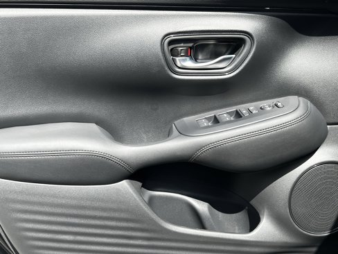 New 2026 Honda HR-V LX image 28