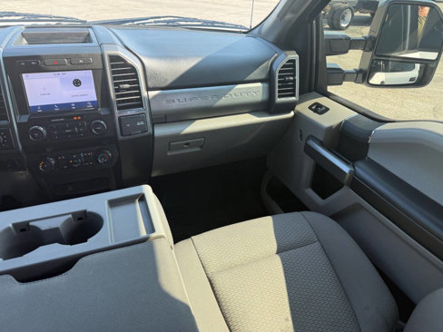 Used 2021 Ford F250 XLT w/ XLT Value Package image 35