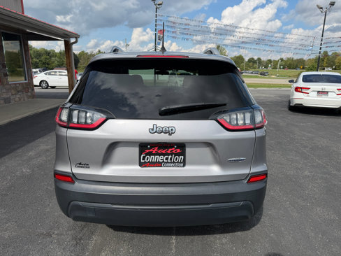 Used 2020 Jeep Cherokee Latitude w/ Cold Weather Group image 5