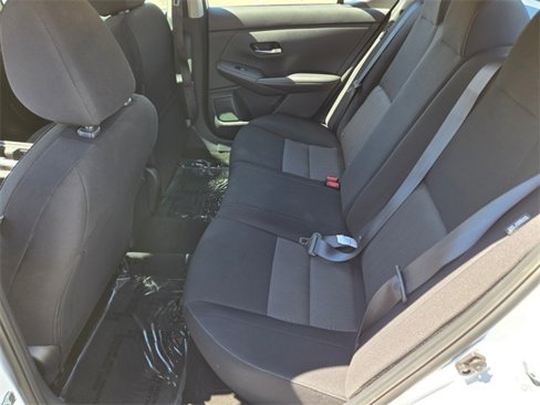 Used 2023 Nissan Sentra SV image 14