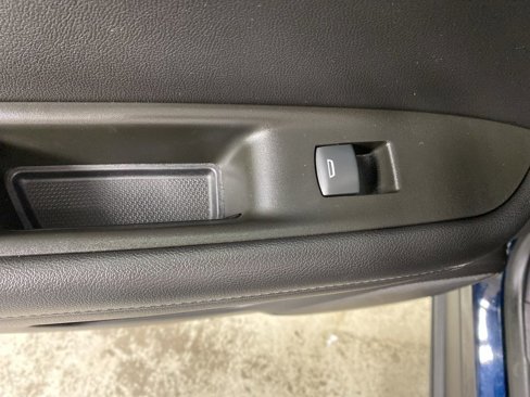 Used 2021 Chevrolet Blazer LT image 24