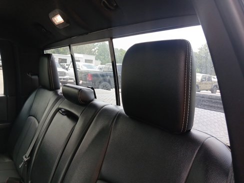 Used 2018 RAM 2500 Power Wagon w/ Leather & Luxury Group image 20