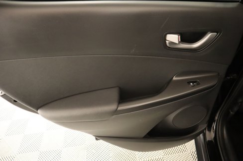Used 2021 Hyundai Kona Ultimate image 17