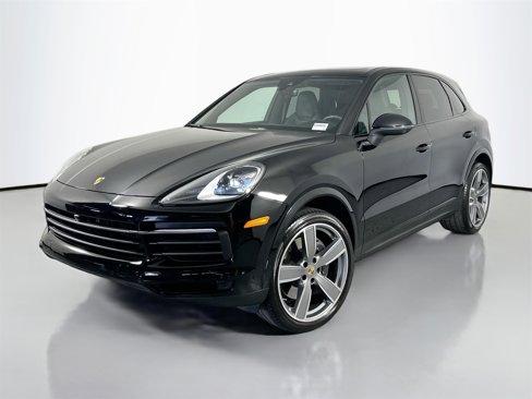 Certified 2023 Porsche Cayenne Platinum Edition image 1