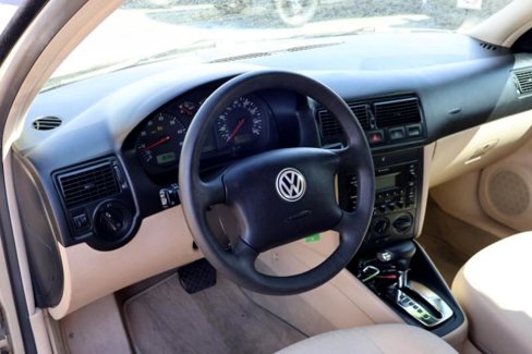 Used 2003 Volkswagen Golf GL image 12