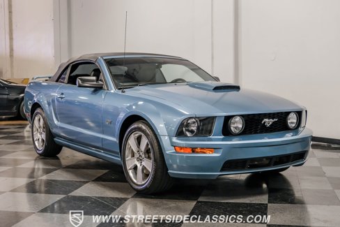 Used 2006 Ford Mustang GT image 15