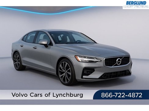 Used 2024 Volvo S60 B5 Core image 1