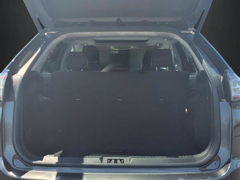 Used 2018 Ford Edge Titanium w/ Equipment Group 301A image 23