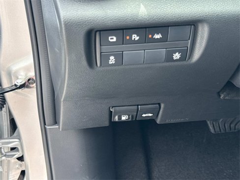 New 2025 Nissan Versa S image 22