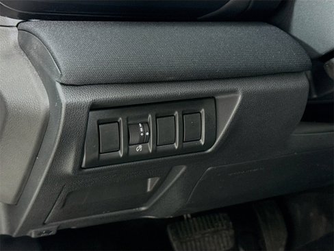 Used 2022 Subaru Outback Premium image 10