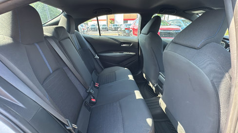 Used 2022 Toyota Corolla SE image 32