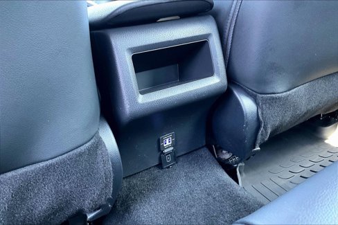 Used 2023 Toyota Camry SE image 34