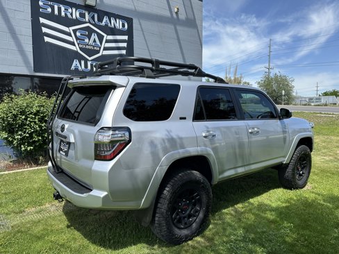 Used 2021 Toyota 4Runner SR5 Premium w/ Moonroof Package image 7