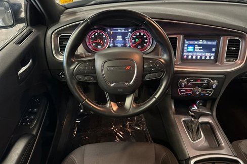 Used 2022 Dodge Charger SXT image 18