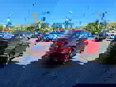 Used 2018 Honda Accord EX-L image 6