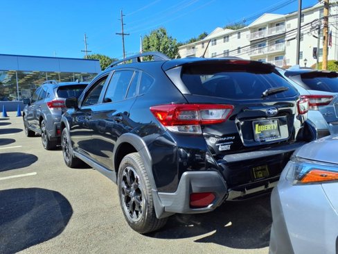 Certified 2023 Subaru Crosstrek 2.0i image 3