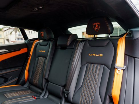 Used 2024 Lamborghini Urus S image 6