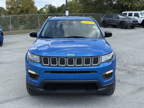Used 2017 Jeep Compass Sport w/ Cold Weather Group image 3