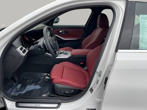 Certified 2025 BMW 330i xDrive Sedan w/ M Sport Package image 9