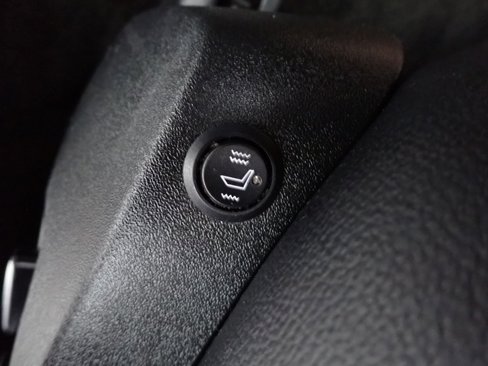 Used 2018 Ford Fusion SE w/ Equipment Group 601A image 5