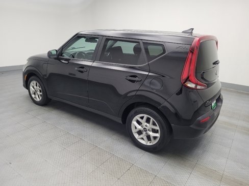 Used 2020 Kia Soul S image 3