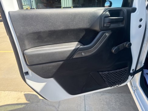 Used 2013 Jeep Wrangler Sport image 8