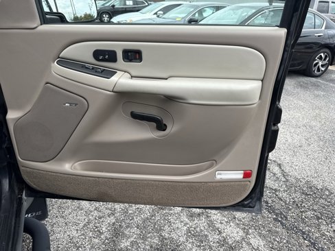 Used 2003 Chevrolet Tahoe Z71 image 42
